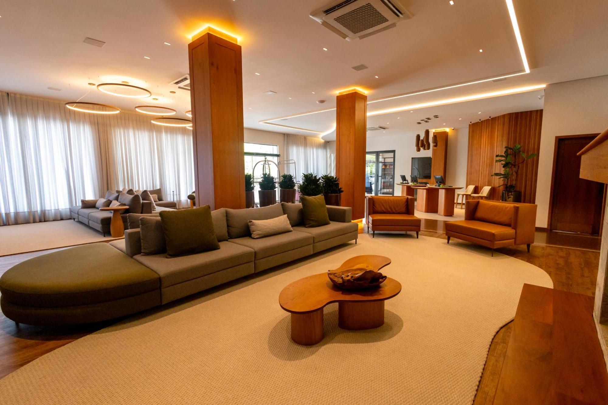 Monthez Hotel & Eventos Brusque Exterior foto